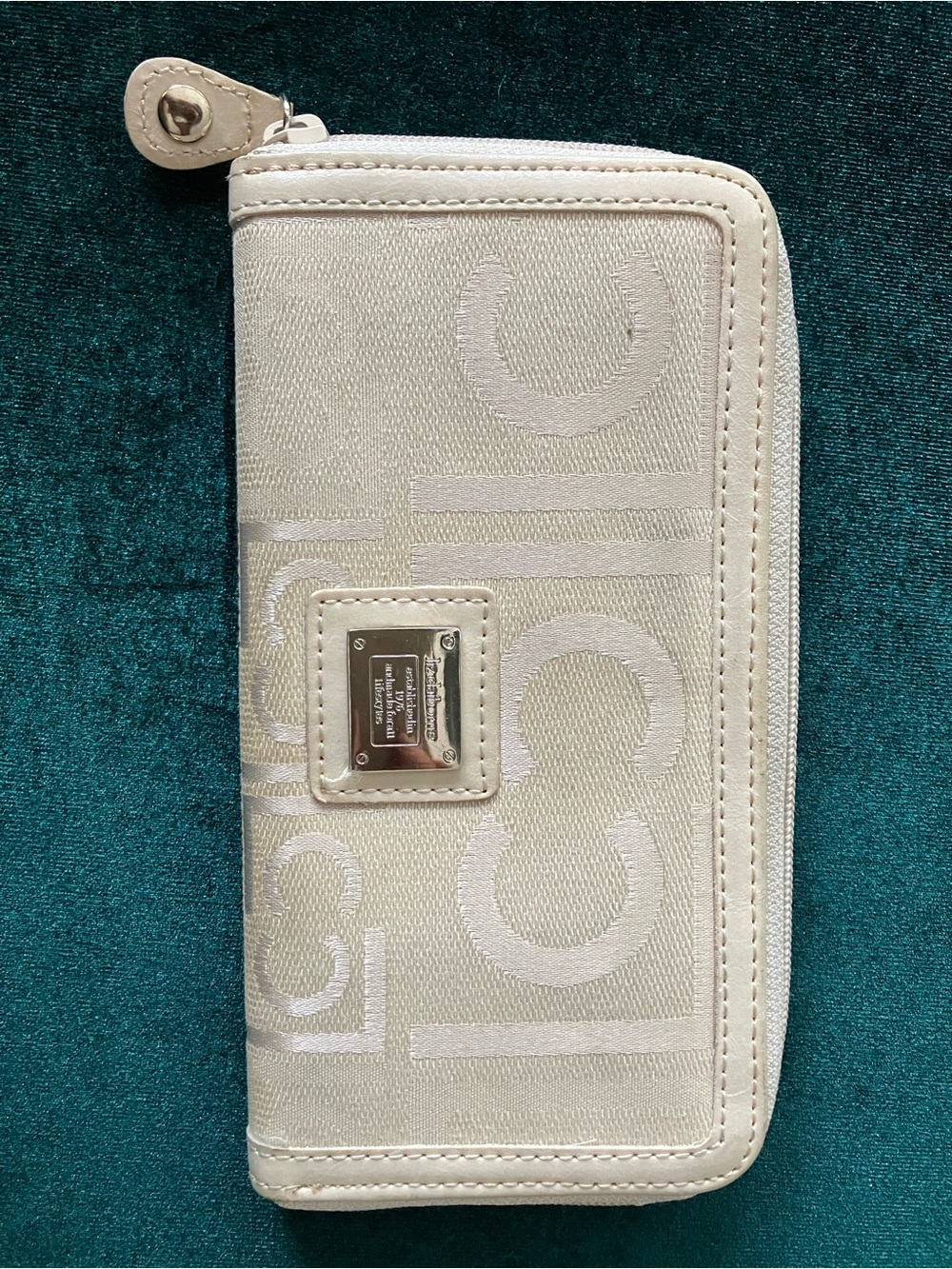 Vintage Liz Claiborne Wallet